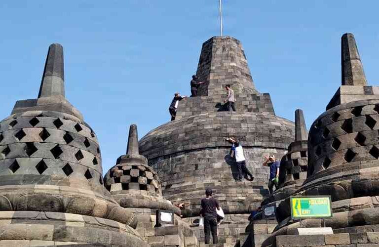 Seven Wonders of the World, Borobudur Temple